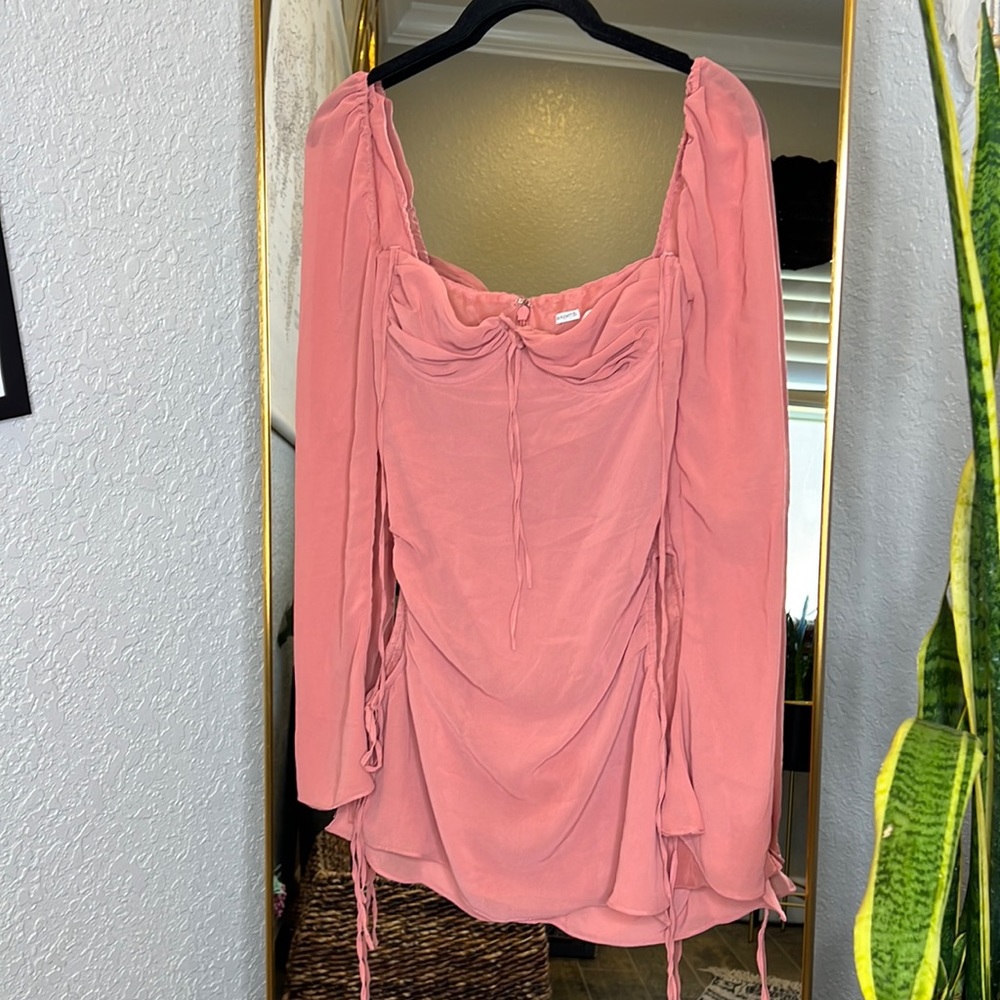 HOUSE OF CB 'Baby' Pink Chiffon Cutout Halter Mini Dress NWOT - Picture 9 of 15